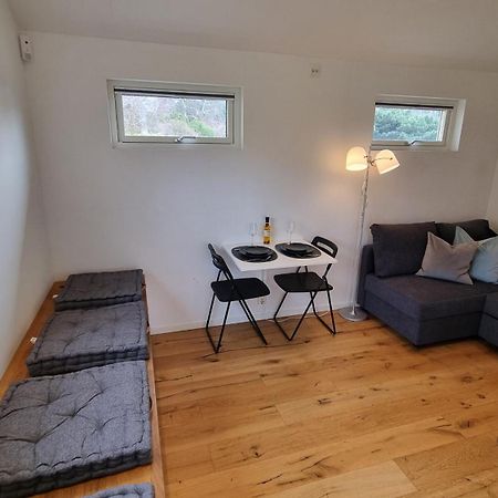 Beach-Near Cozy Cottage Höllviken エクステリア 写真